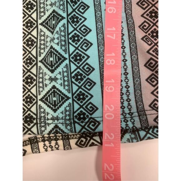 Aztec Patterned Biker Shorts - Picture 8 of 8